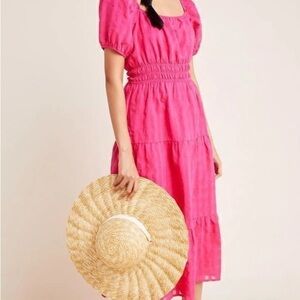 NWOT Anthropologie Francesca Tiered Midi Dress Size Medium Petite. Hot pink